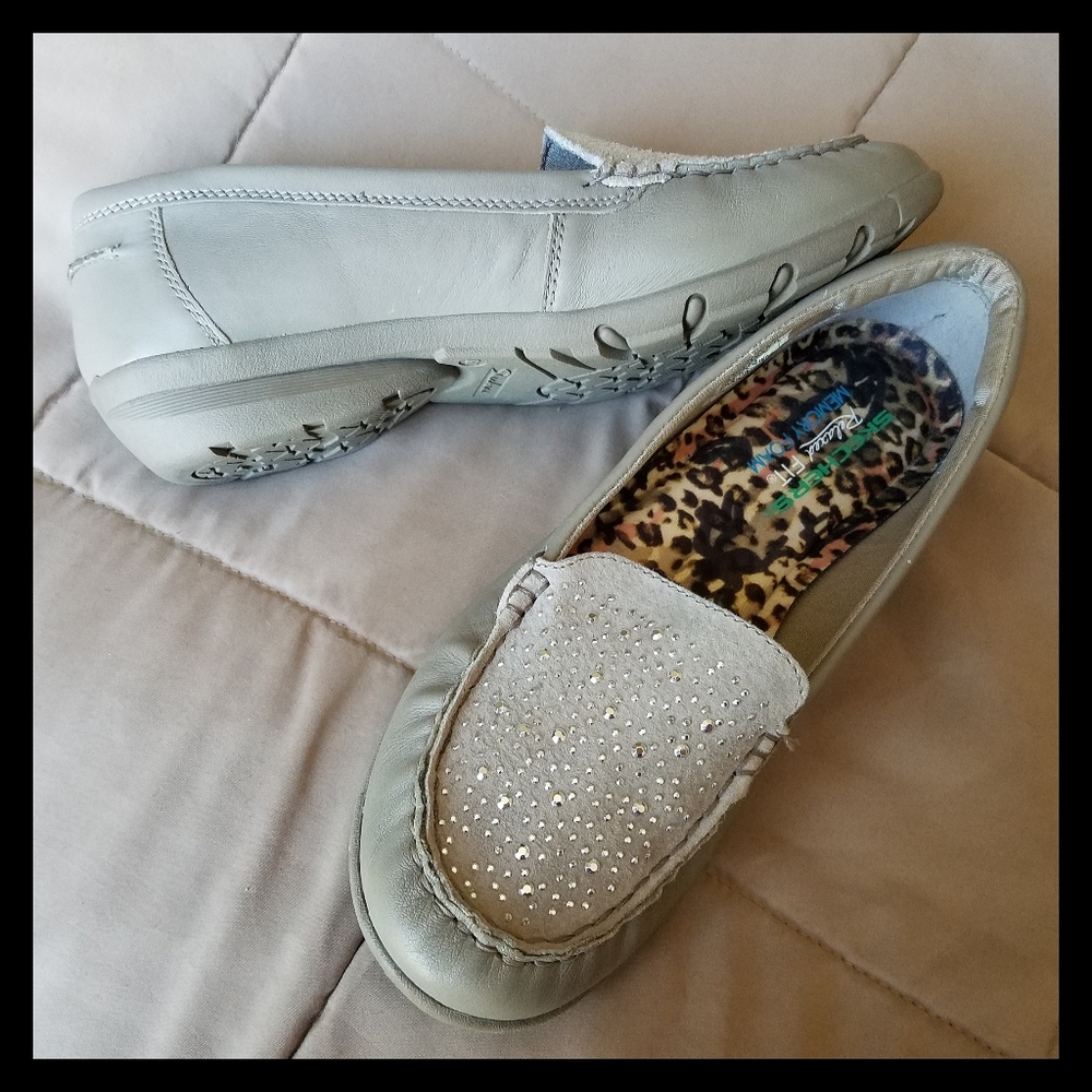 Skechers Career Fabulous Advice Loafers Tan SZ 8.5